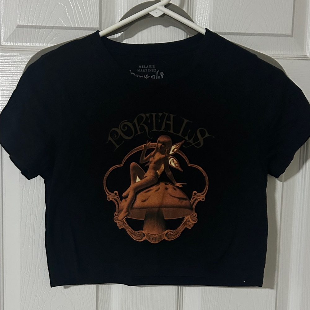 Black 'Portals' Graphic Crop Tee - Melanie Martinez